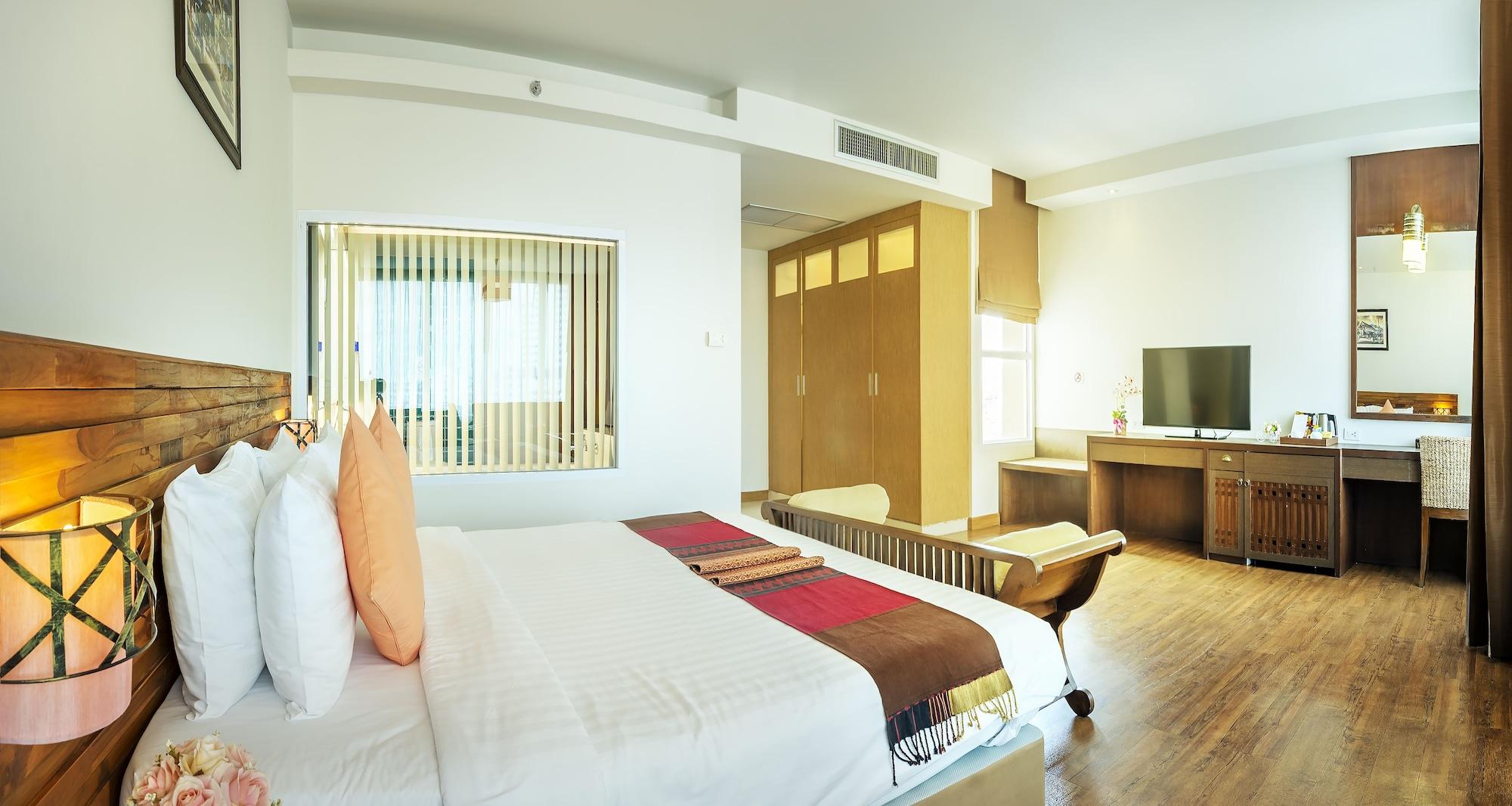 Buri Sriphu Hotel Хат Яй Екстериор снимка