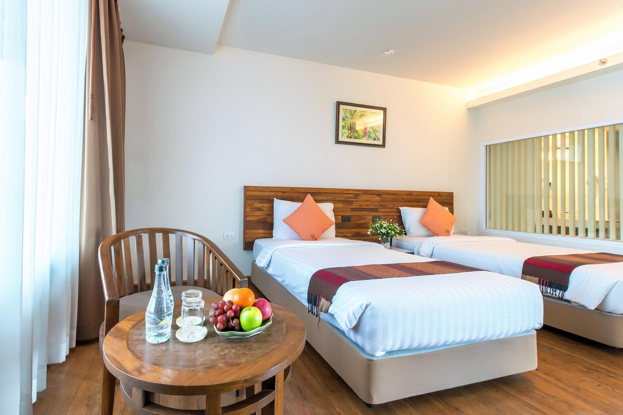 Buri Sriphu Hotel Хат Яй Екстериор снимка