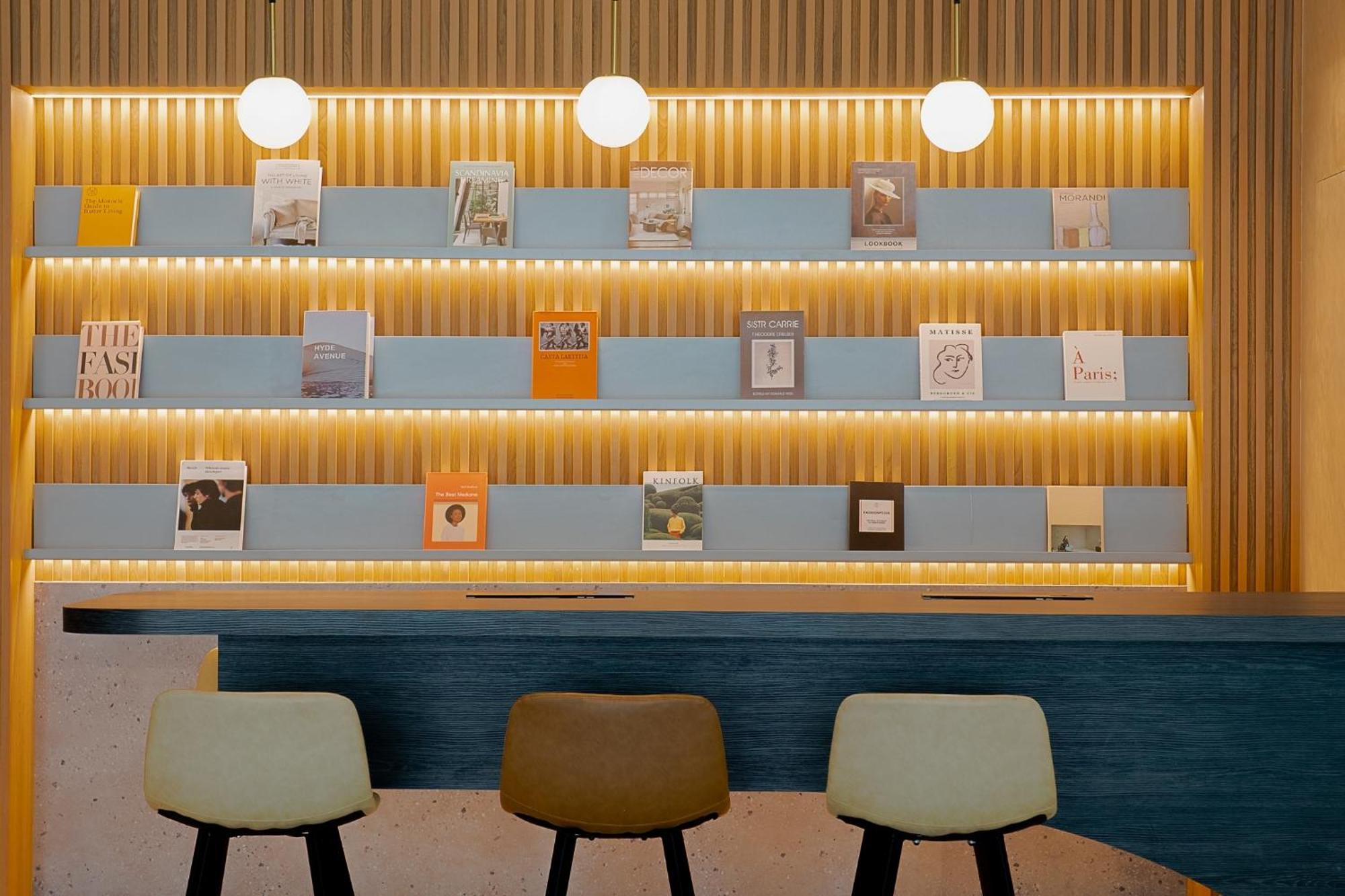 Buri Sriphu Hotel Хат Яй Екстериор снимка