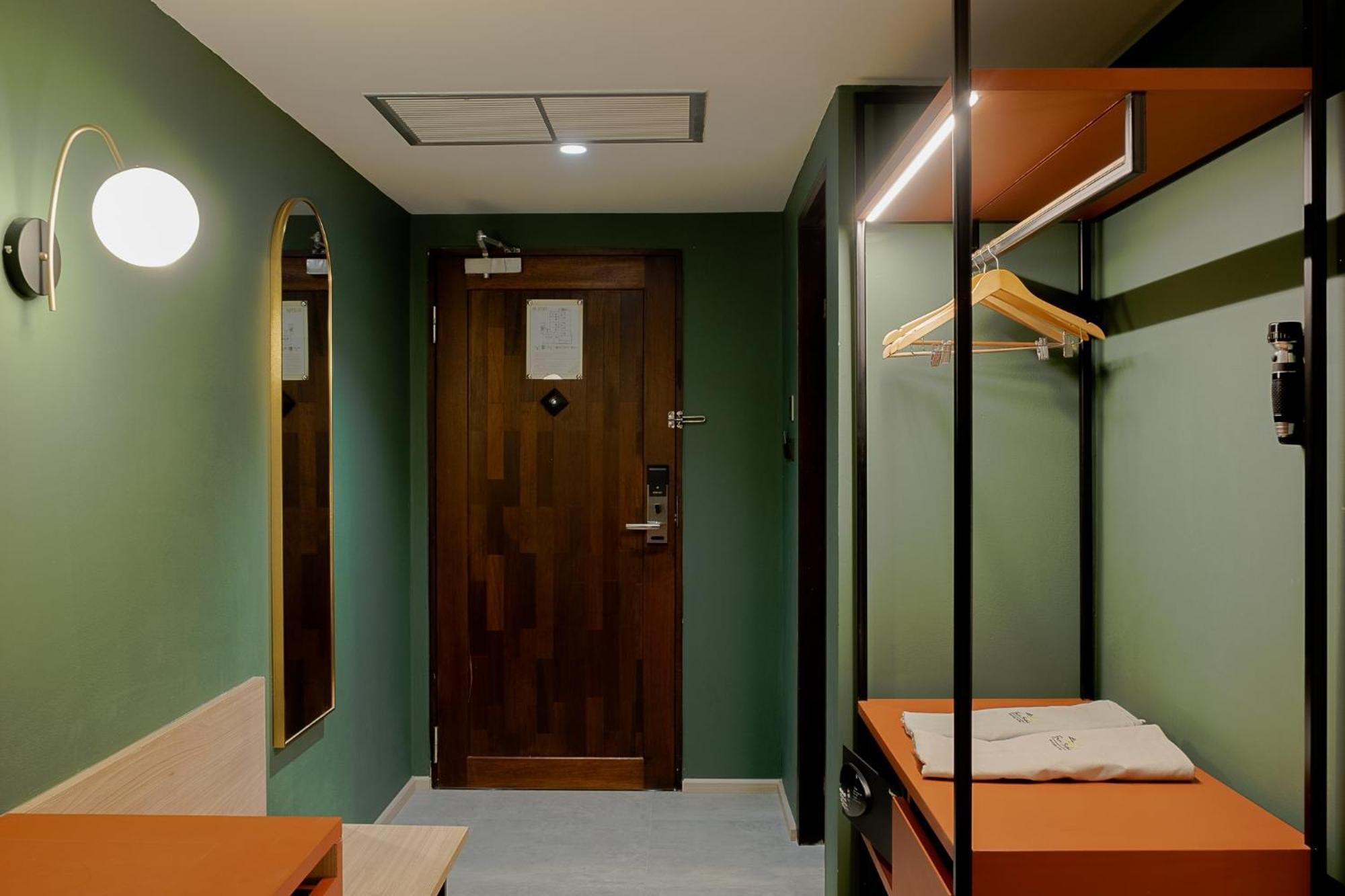 Buri Sriphu Hotel Хат Яй Екстериор снимка