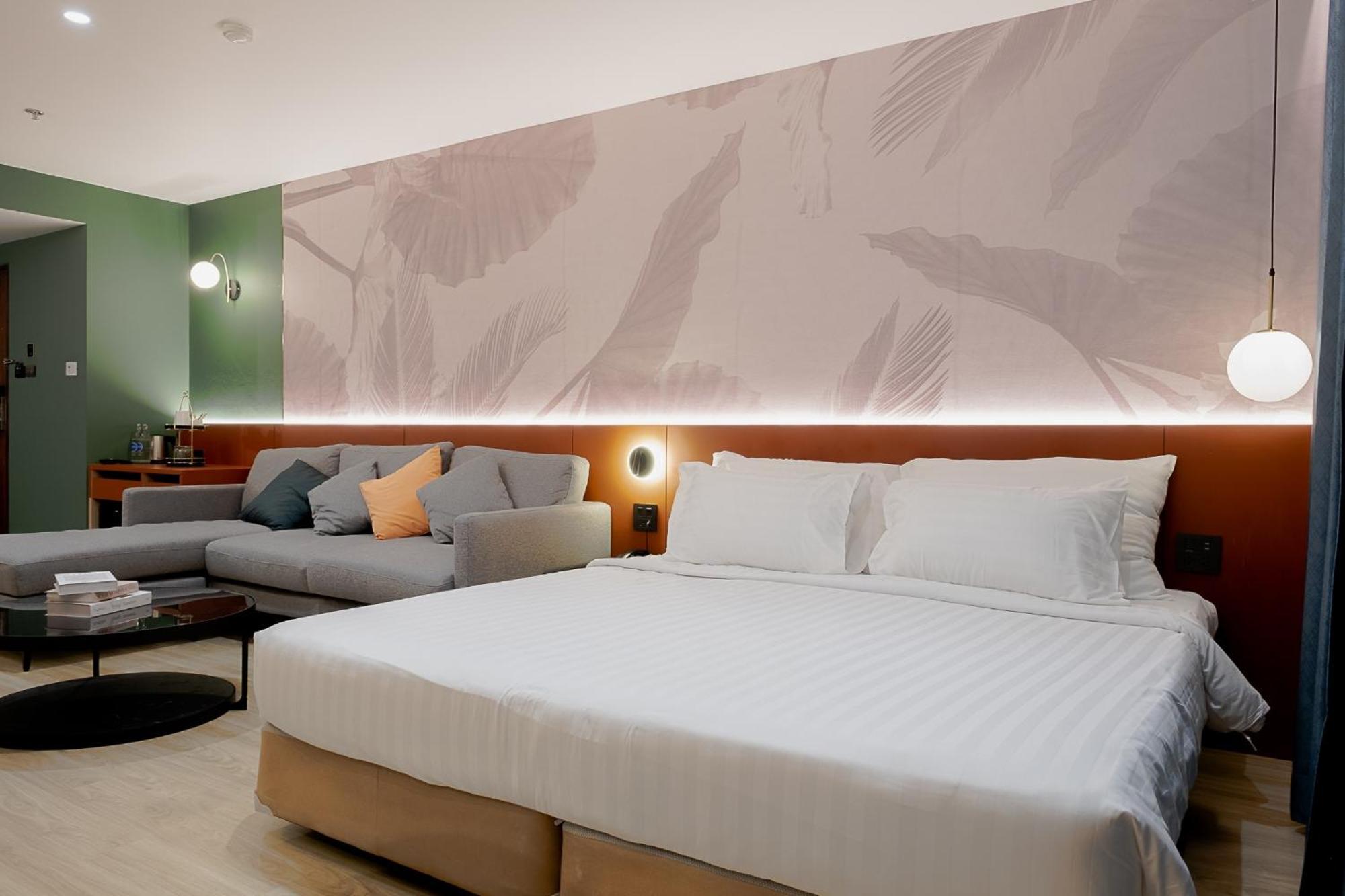Buri Sriphu Hotel Хат Яй Екстериор снимка