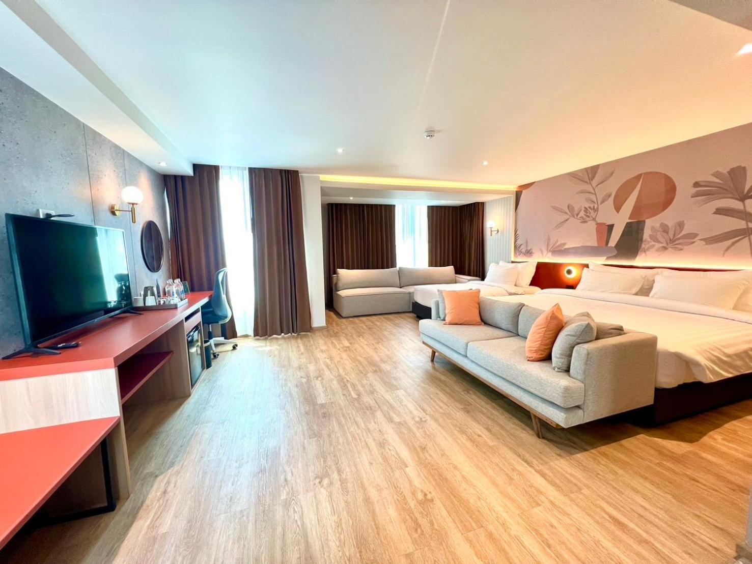 Buri Sriphu Hotel Хат Яй Екстериор снимка