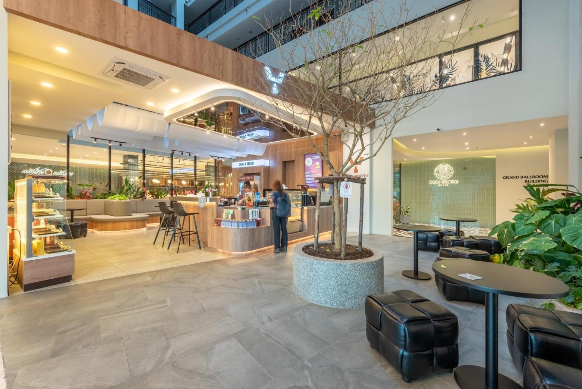 Buri Sriphu Hotel Хат Яй Екстериор снимка