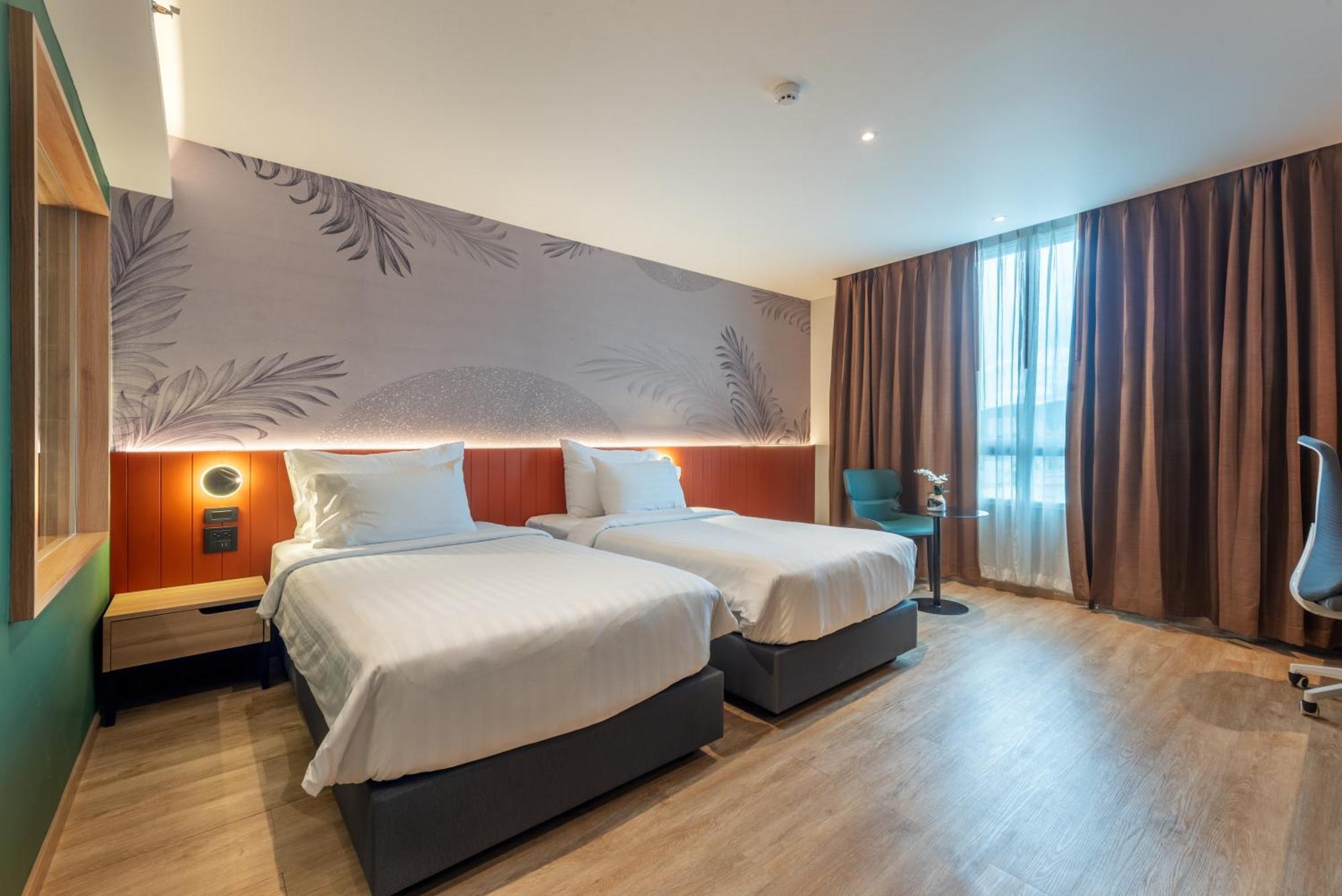 Buri Sriphu Hotel Хат Яй Екстериор снимка